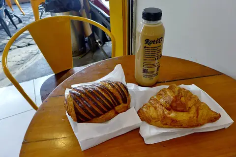 Arthur's Cakes photo 3